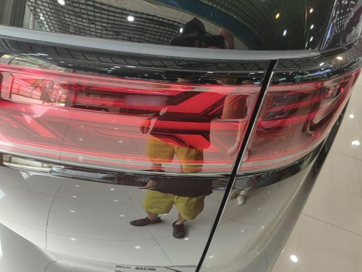 D9 2026 2nd Gen EV AWD Flagship photo 7