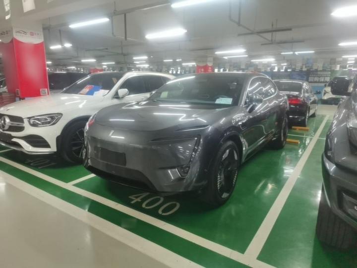 11 2023 Smart Upgraded 90 RWD