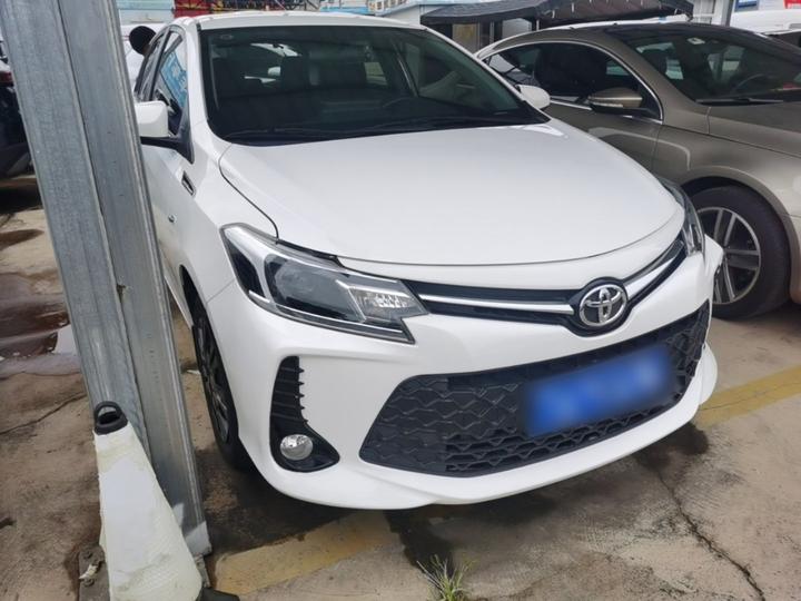 Vios FS 2022 1.5L 20 Anniversary Edition photo 3