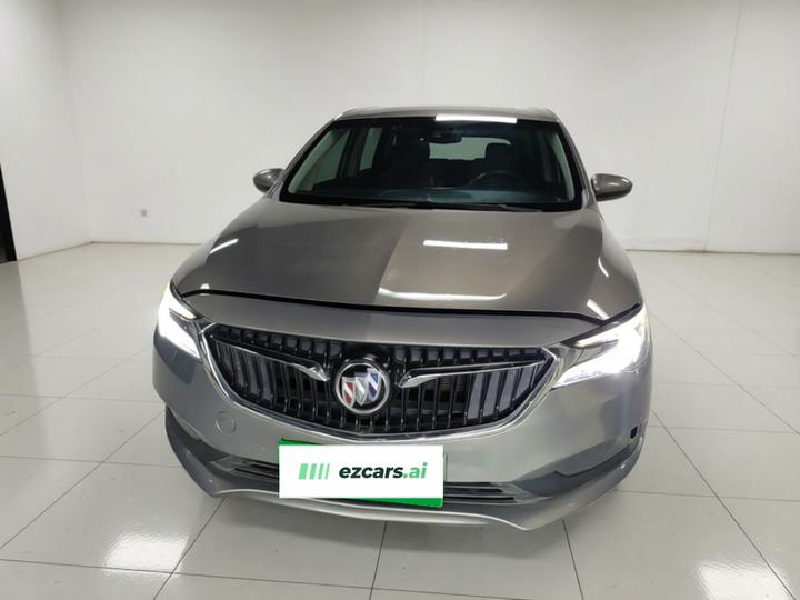 GL6 2019 18T 6-Seater Luxury China VI photo 2