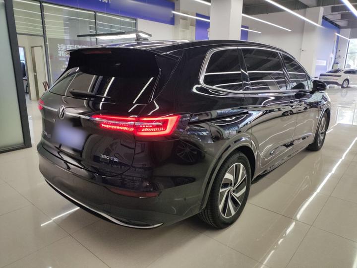 Viloran 2024 380TSI photo 4
