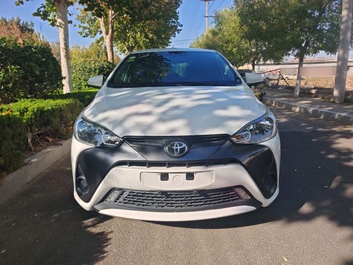 YARiS L 2016 Facelift 1.5E CVT photo 2