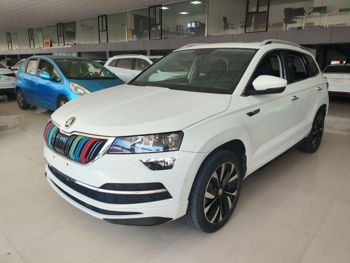 Karoq 2023 TSI280 Smart Night