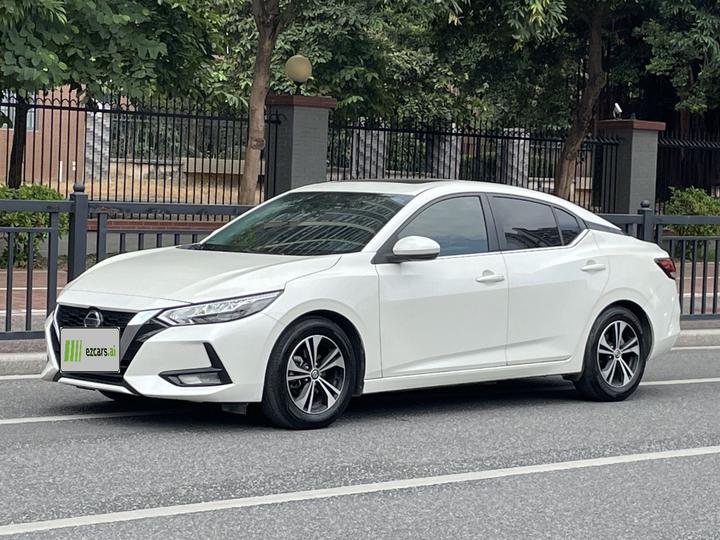 Sylphy 2021 1.6L XL CVT Enjoy