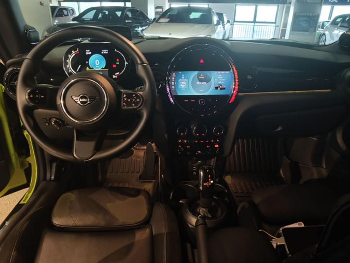 2023 Facelift 1.5T COOPER CABRIO photo 4