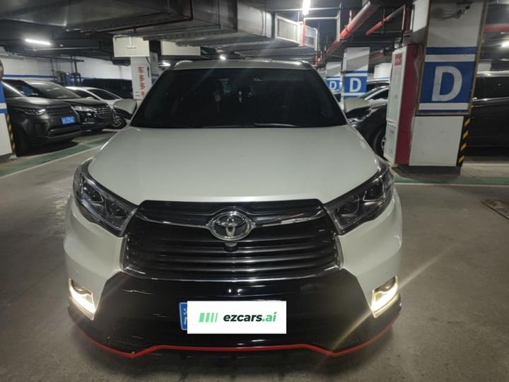 Highlander 2017 2.0T AWD Luxury 7-Seater photo 2
