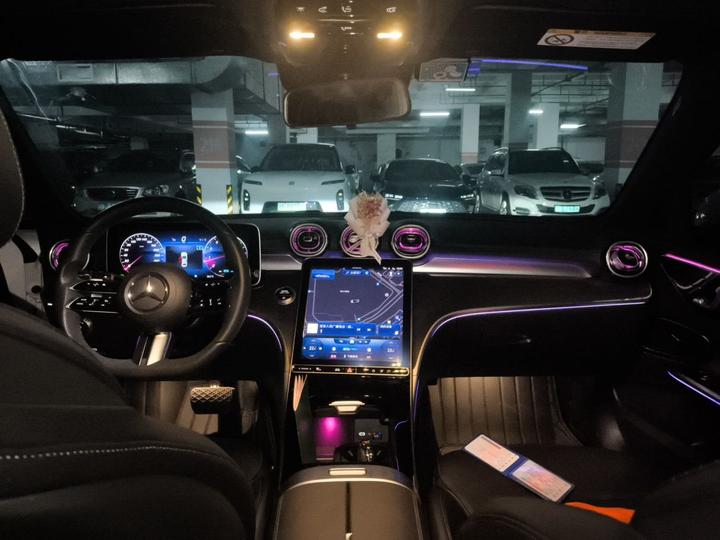 C-Class 2022 Facelift C 260 L Sport photo 8