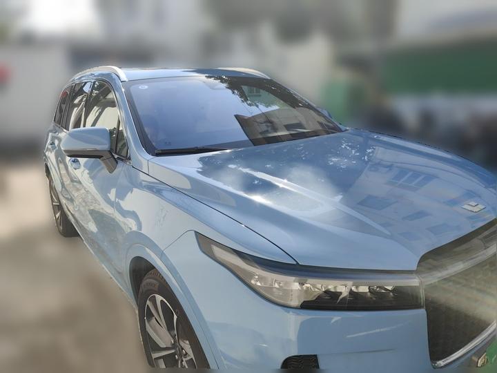 Li Auto ONE 2021 EREV 6-Seater photo 3