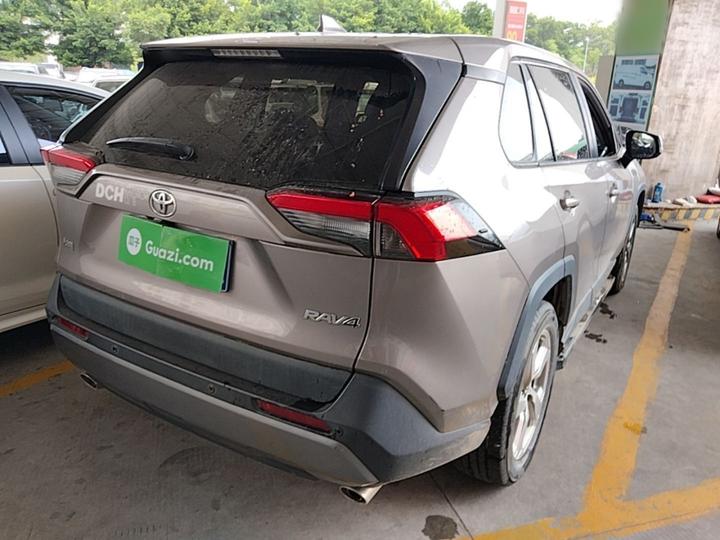 RAV4 2020 2.0L CVT RWD PLUS photo 6