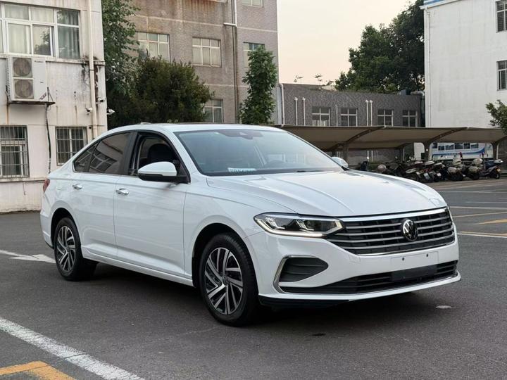 Lavida 2024 300TSI DSG photo 3
