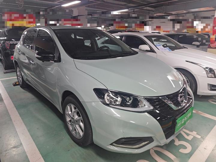 Tiida 2024 1.6L CVT photo 3