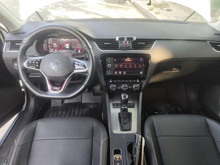 Octavia 2019 TSI280 DSG Luxury photo 2