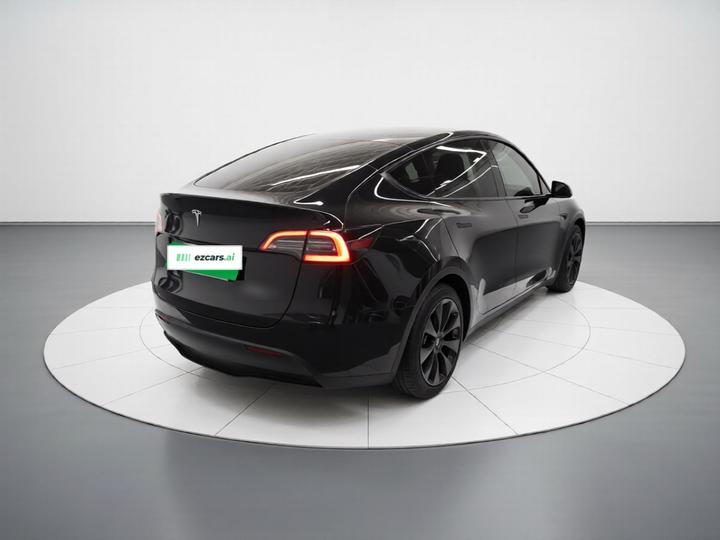 Model Y 2023 RWD photo 6