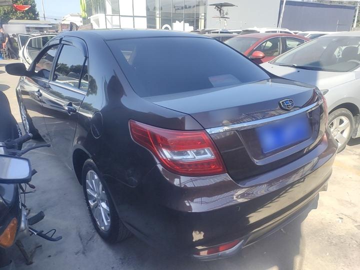 Vision 2016 1.5L MT photo 4
