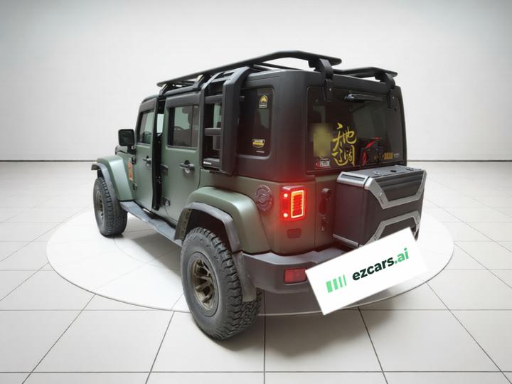 Wrangler 2017 3.0L Sahara 4-Door Comfort photo 4