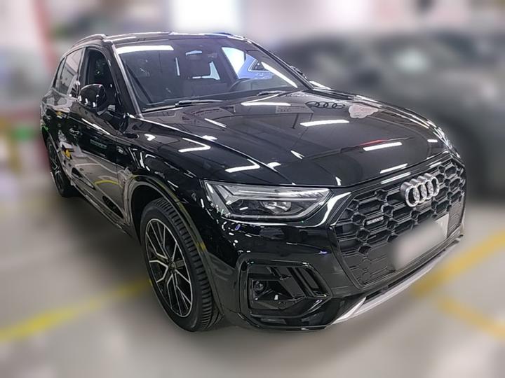 Q5L 2024 45 TFSI Luxury Dynamic photo 3