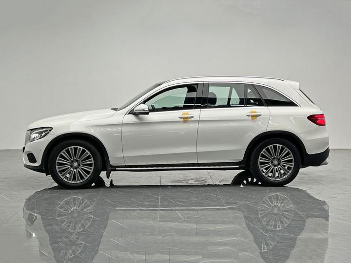 GLC 2016 GLC 260 4MATIC Dynamic photo 4