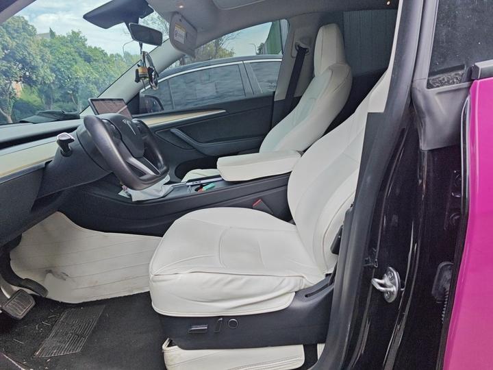 Model Y 2022 Facelift RWD photo 7