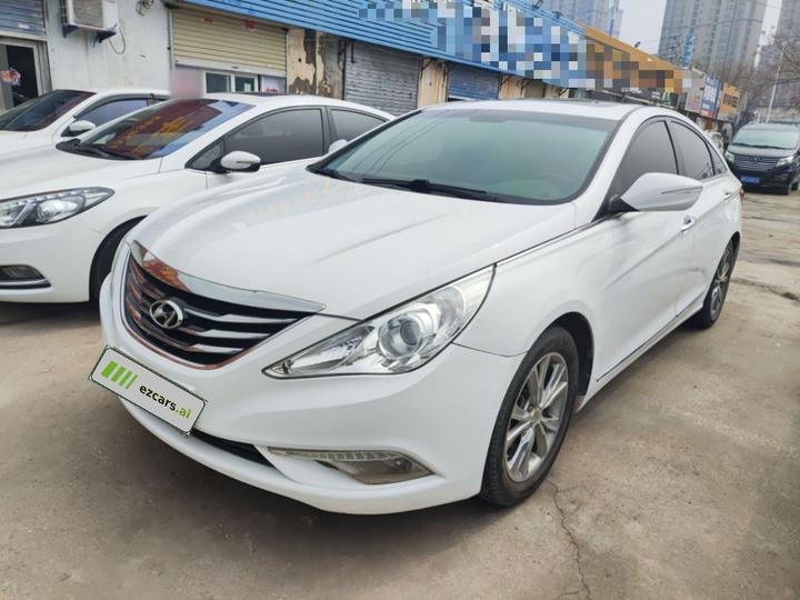 Sonata 2015 Classic 2.4L AT Leading IV