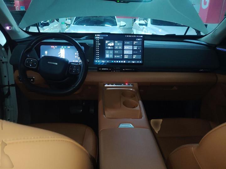 MAX 2025 Hi4 165 Ultra ADAS photo 5
