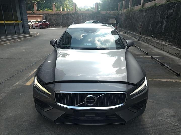 S60 2020 T4 Luxury photo 2