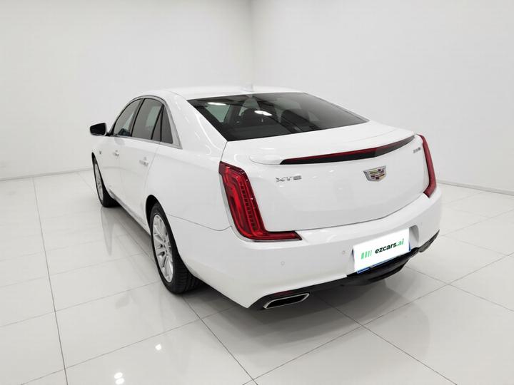 XTS 2018 28T Tech photo 4
