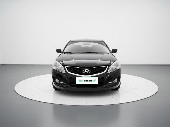 Dynamic 2015 1.6L AT Comfort photo 2