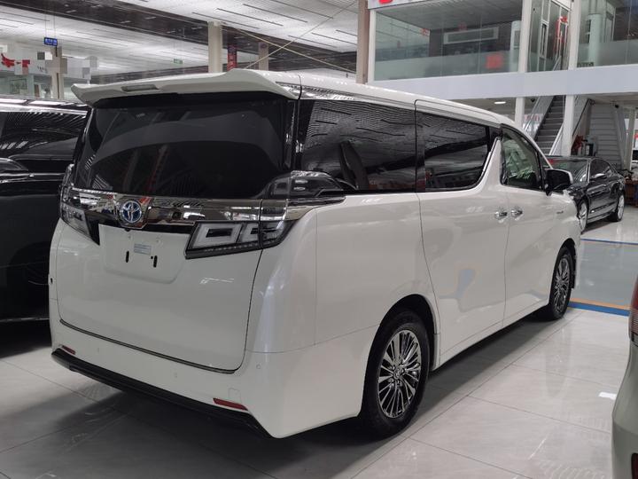 2019 Hybrid 2.5L HV Premium photo 4