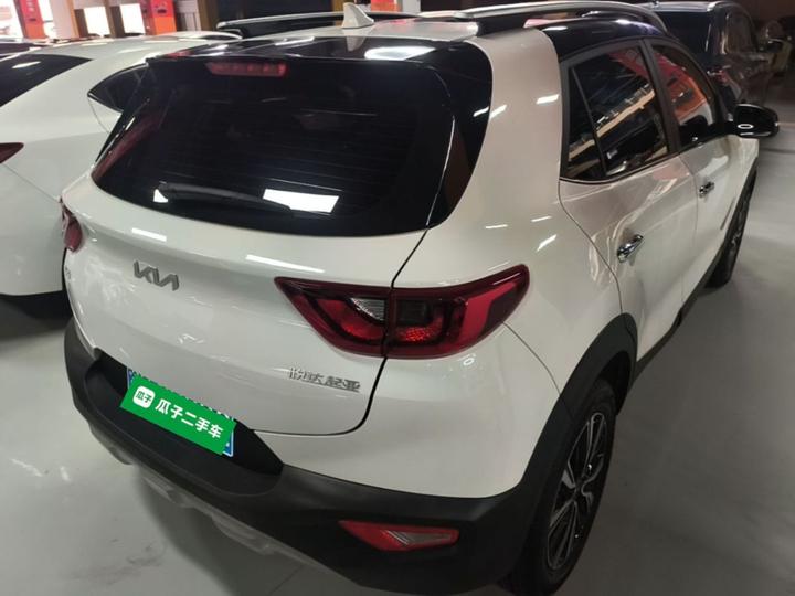 Stonic 2021 1.4L CVT photo 6