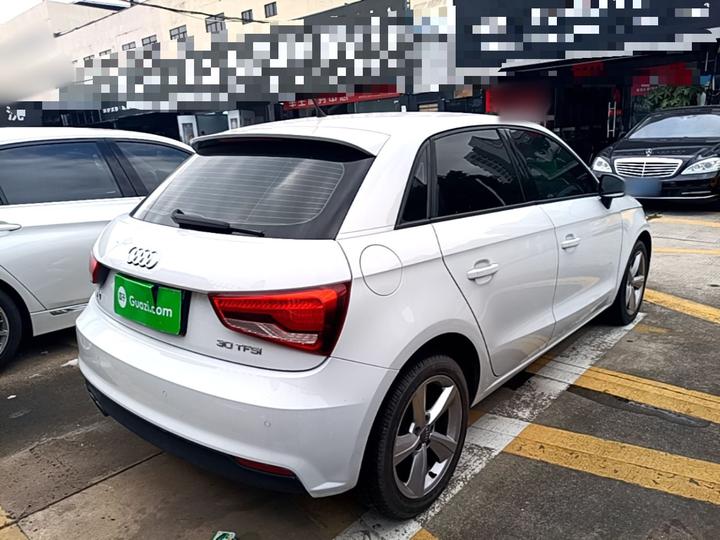 A1 2016 30 TFSI Sportback Design photo 6