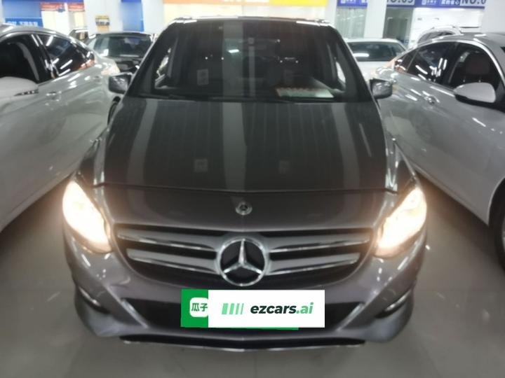 B-Class 2018 B 200 Dynamic photo 2
