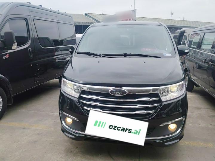 Refine M3 2022 PLUS 1.8L 7-Seater Standard photo 2