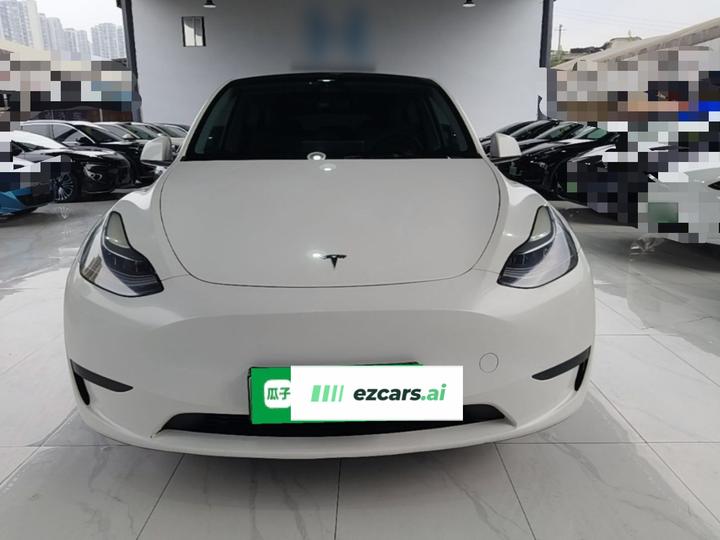 Model Y 2022 RWD photo 2