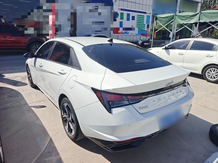 Elantra 2022 1.5L CVT GLX Elite photo 4