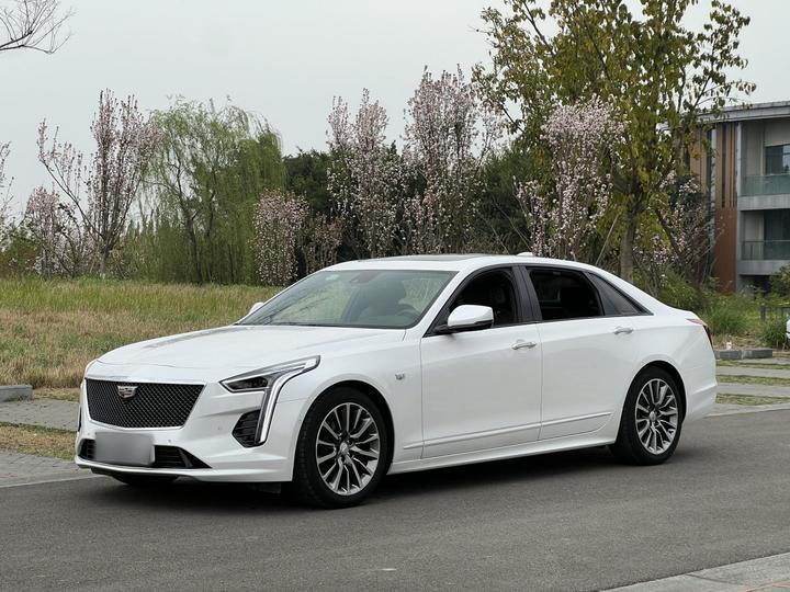 CT6 2022 28T Premium