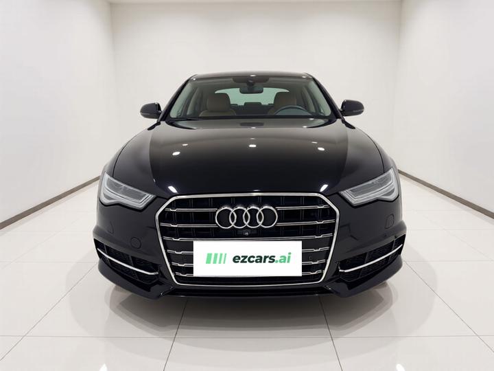 A6L 2018 30 Anniversary 35 TFSI Sport photo 2