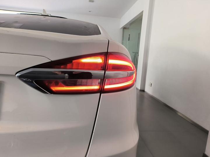 Mondeo 2020 EcoBoost 180 Fashion photo 7