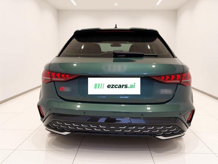 A3 2025 Sportback 35TFSI Flying Spur Exclusive photo 5