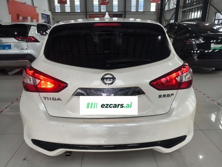 Tiida 2021 1.6L CVT photo 5