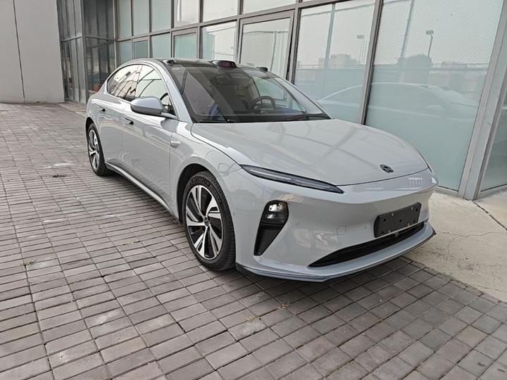 ET5 2022 75kWh photo 3