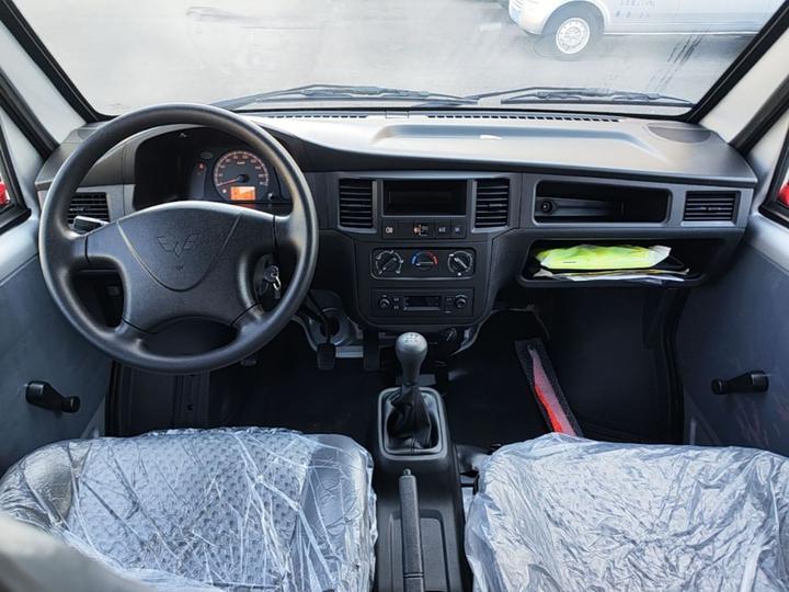 Wuling Zhiguang 2023 1.5L 5/7-Seater photo 5