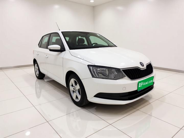 Fabia 2017 1.4L AT photo 3