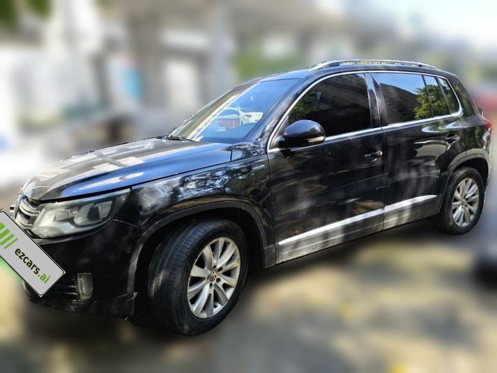 Tiguan 2013 1.8TSI AT AWD Luxury