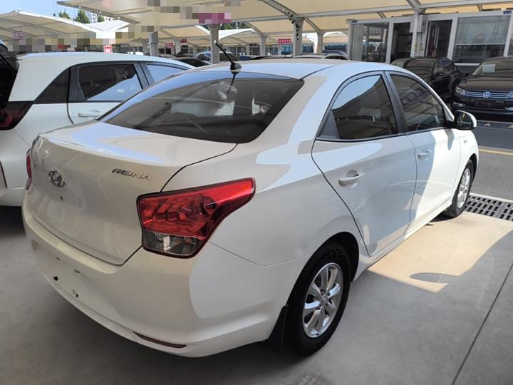 Verna 2017 1.4L MT China V photo 4