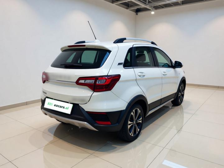 BAIC X25 2015 1.5L MT Elite photo 6