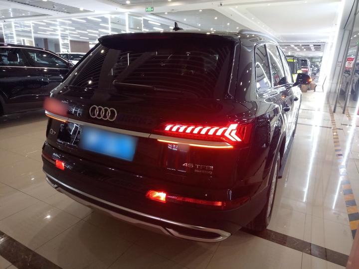 Q7 Parallel Import photo 4