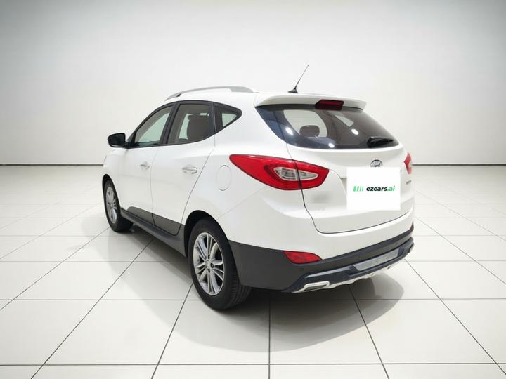 ix35 2013 2.0L AT RWD Smart GLS IV photo 4
