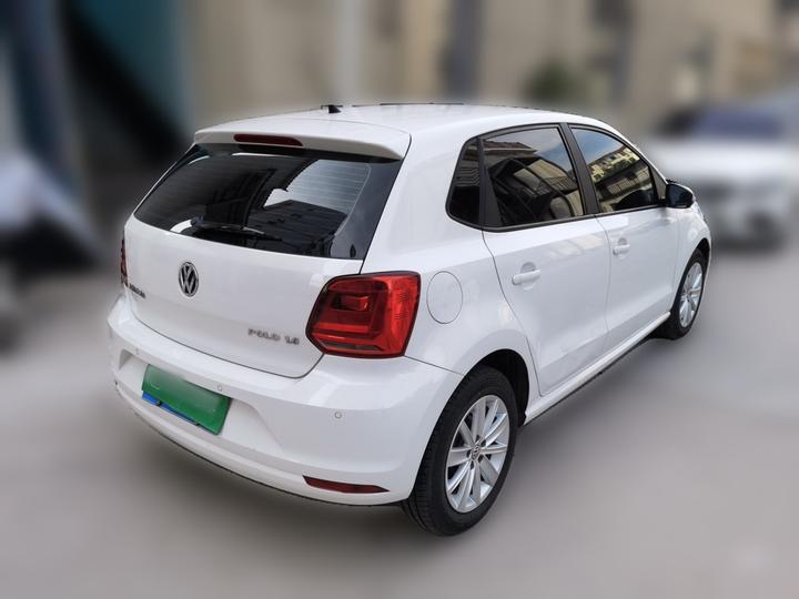 Polo 2014 1.6L AT Comfort photo 6