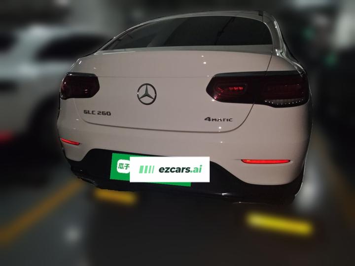GLC Coupe 2021 GLC 260 4MATIC Coupe SUV photo 5