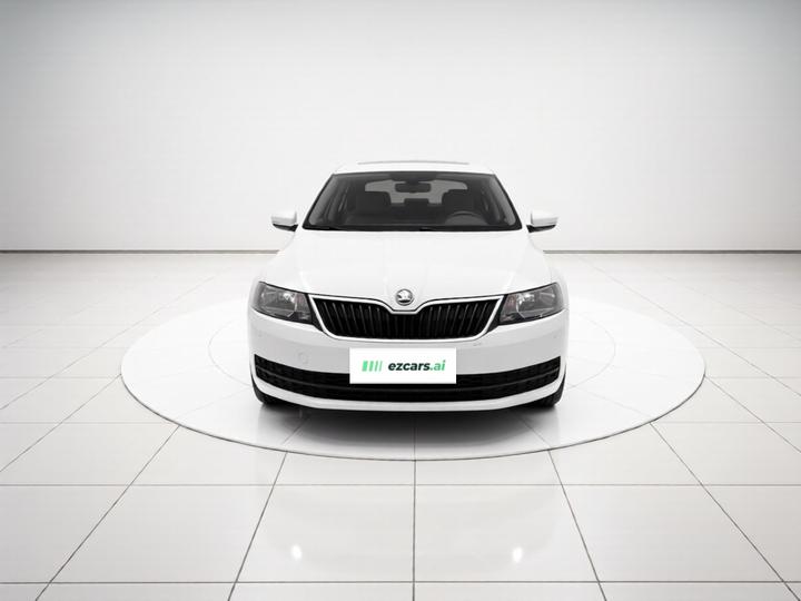 Rapid Spaceback 2016 Facelift 1.4L MT photo 2